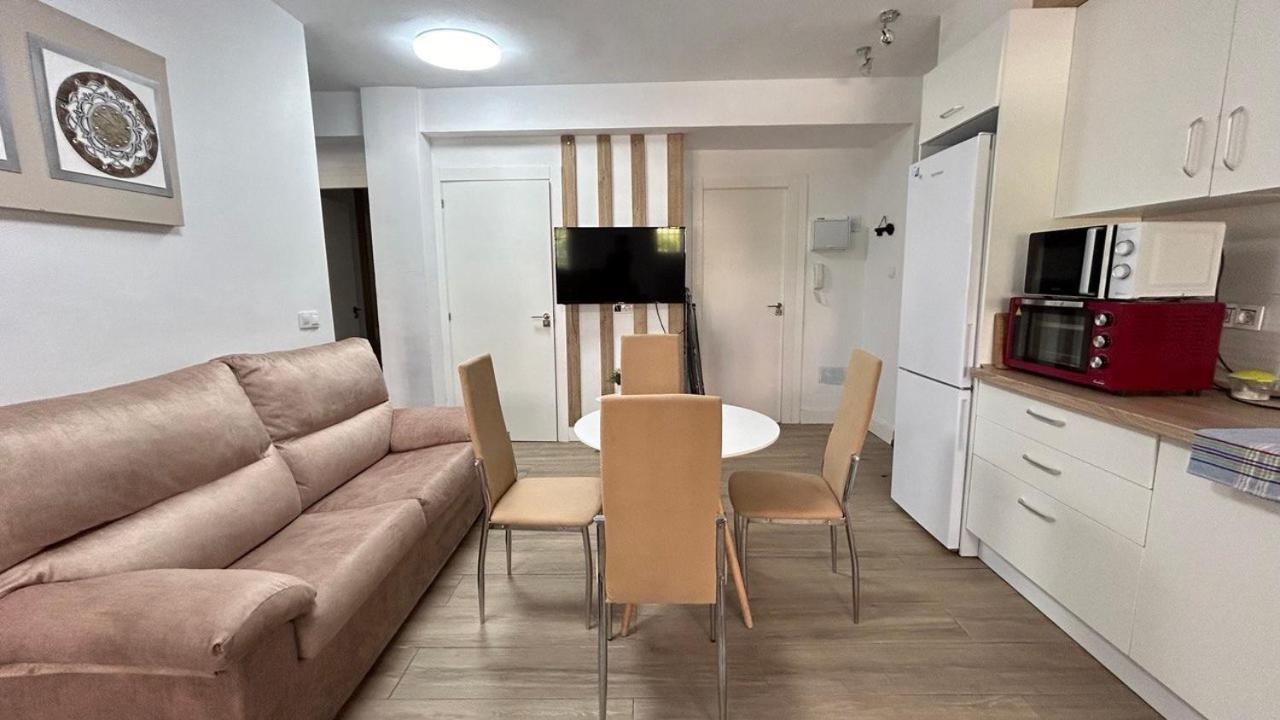 Piso Compartido Delyrent Acosta Vandrarhem Jaén Exteriör bild