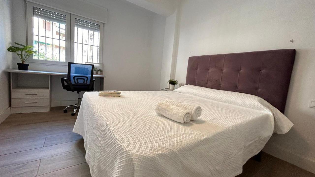 Piso Compartido Delyrent Acosta Vandrarhem Jaén Exteriör bild